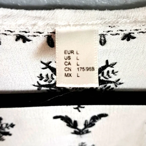 Embroidered Lace Kimono - Picture 6 of 6